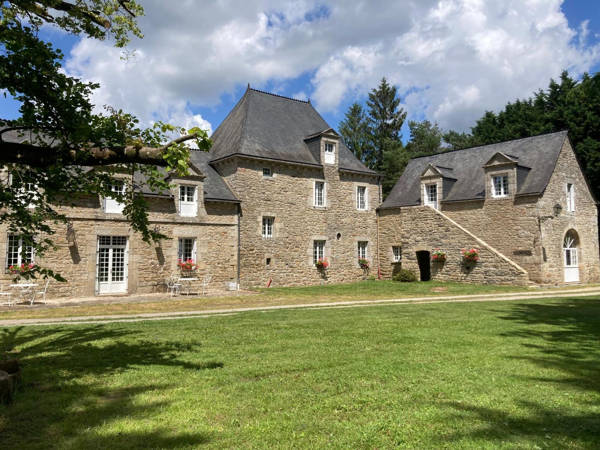 Bed and Breakfast Manoir De Saint-Fiacre Malansac Экстерьер фото